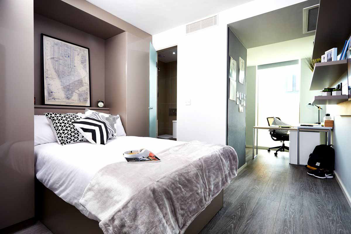 Property Image 0