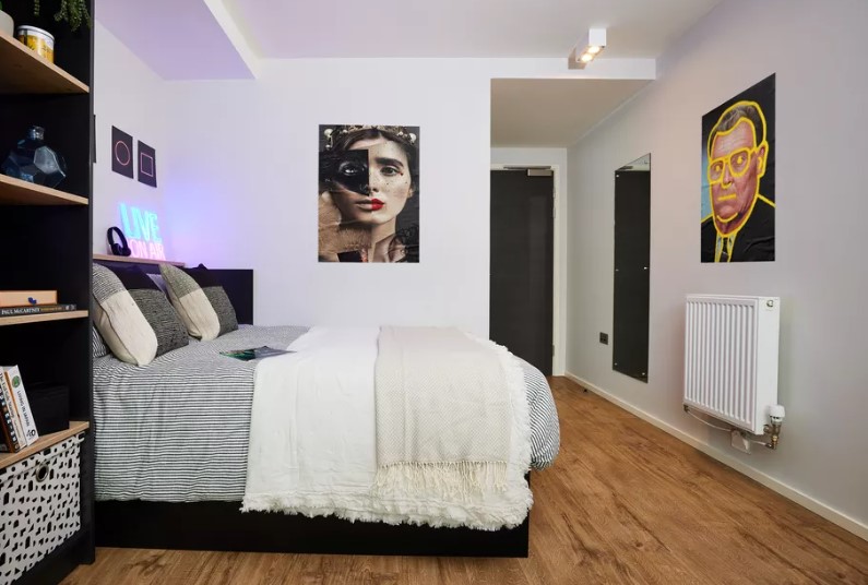 Londonist | Classic Plus Studio