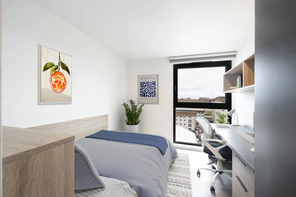 Bronze En-Suite Mid Level thumbnail