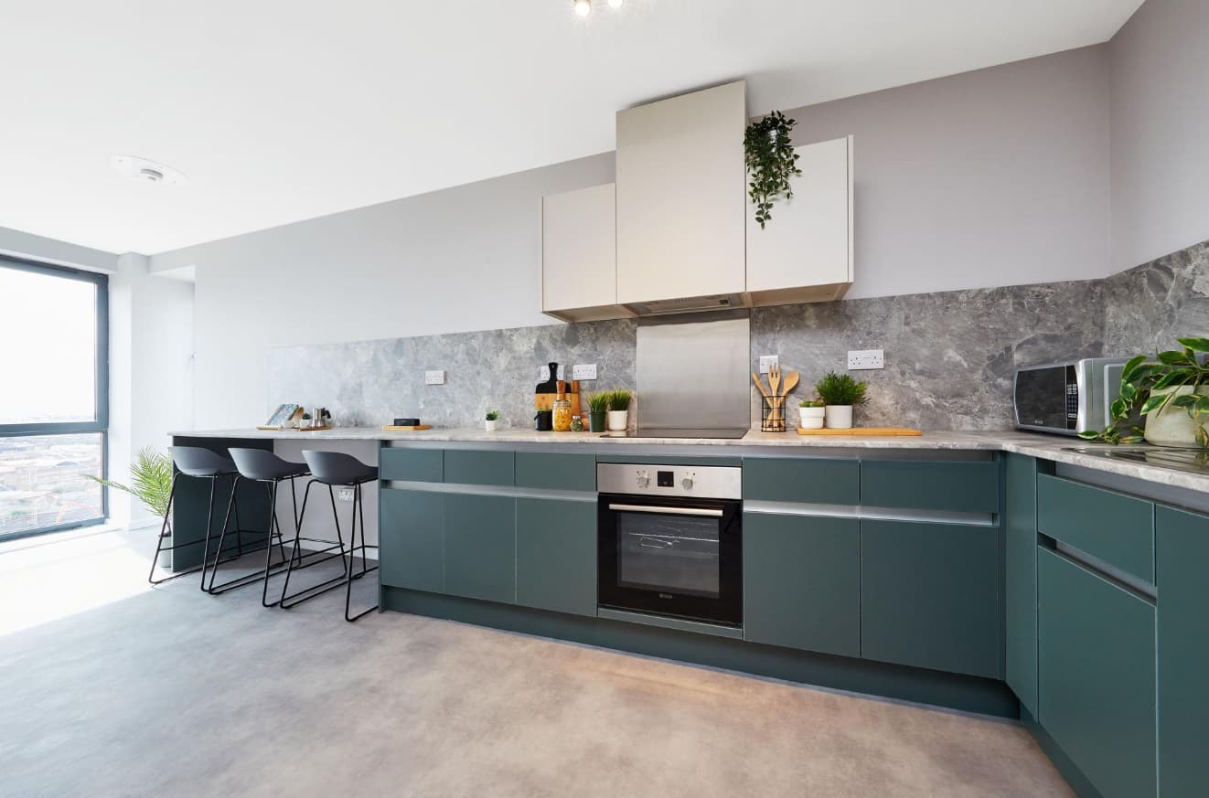 Londonist | Silver  En-suite